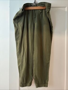 Women’s Olive Green Linen Elastic Cuff Pants